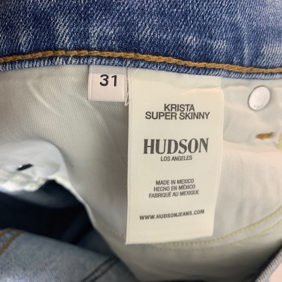 - NWT Hudson Krista Super Skinny Blue Jeans light wash mild distressed look - Picture 8 of 12